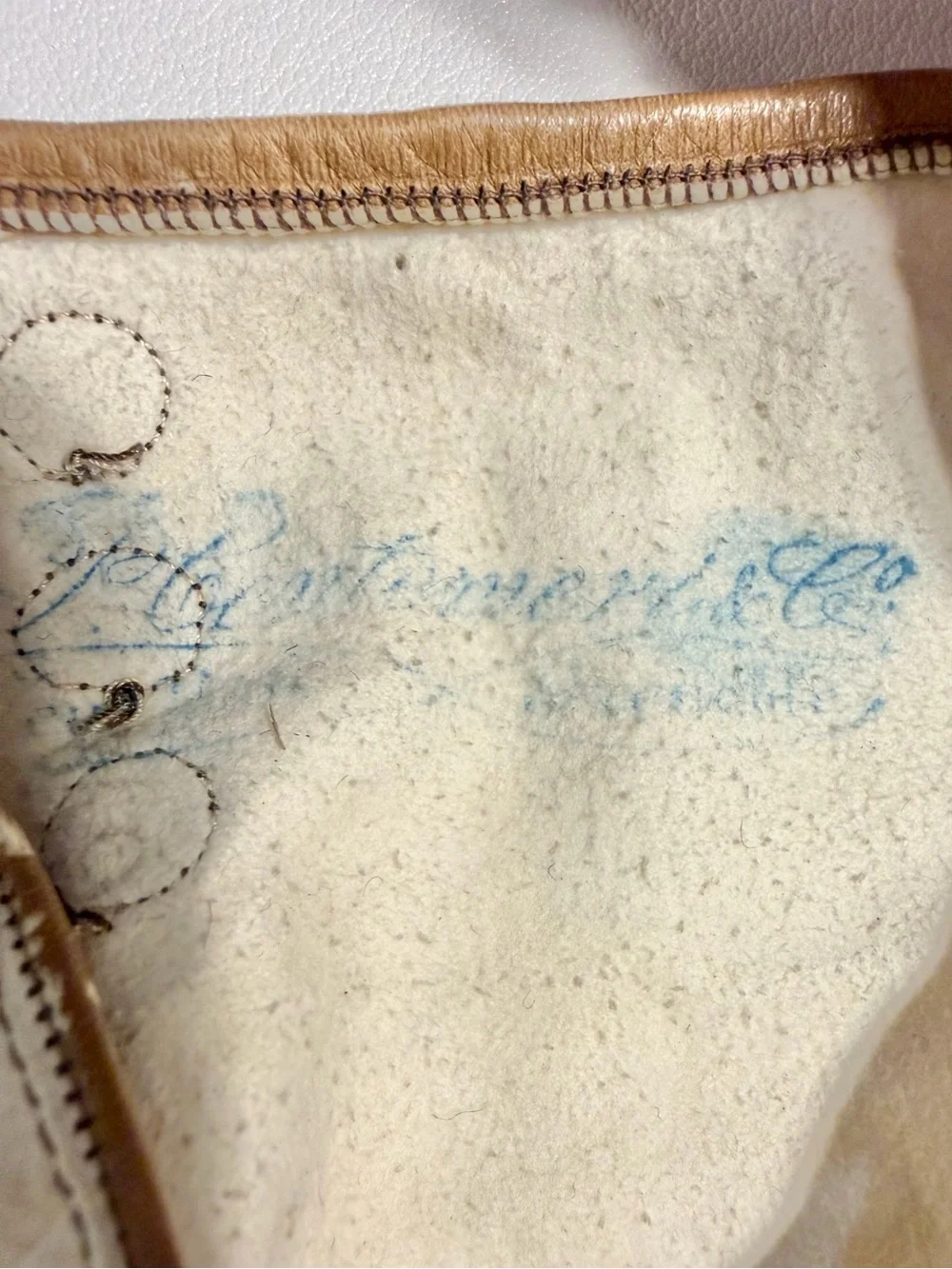 VINTAGE antique kid kidskin leather wristlet gloves women’s French France 40s